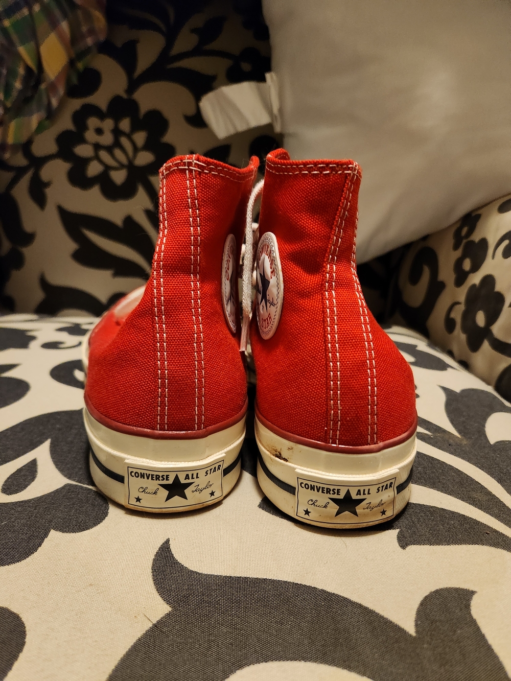 Converse Chuck Taylor Red High Tops Size 8 Classic & Cute - Picture 4 of 5
